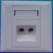 光纖面板適配器全解析 FC、SC、ST、LC及多口86型面板應(yīng)用指南